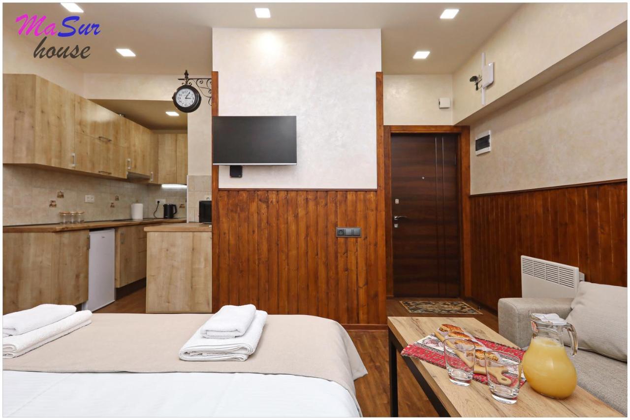 Masur House And Tours Apartment Yerevan Exterior photo